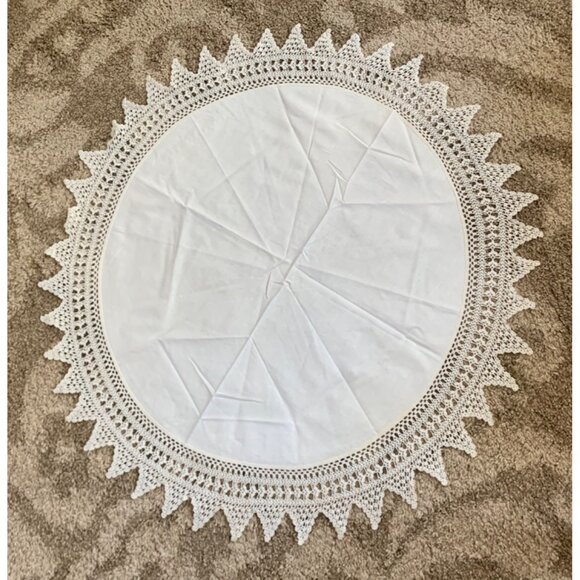 Handmade White Crochet Lace Round Tablecloth 40" - Picture 8 of 15